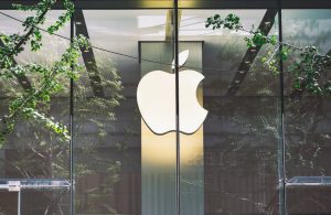Lire la suite à propos de l’article Apple opens another megastore in China amid William Barr criticism